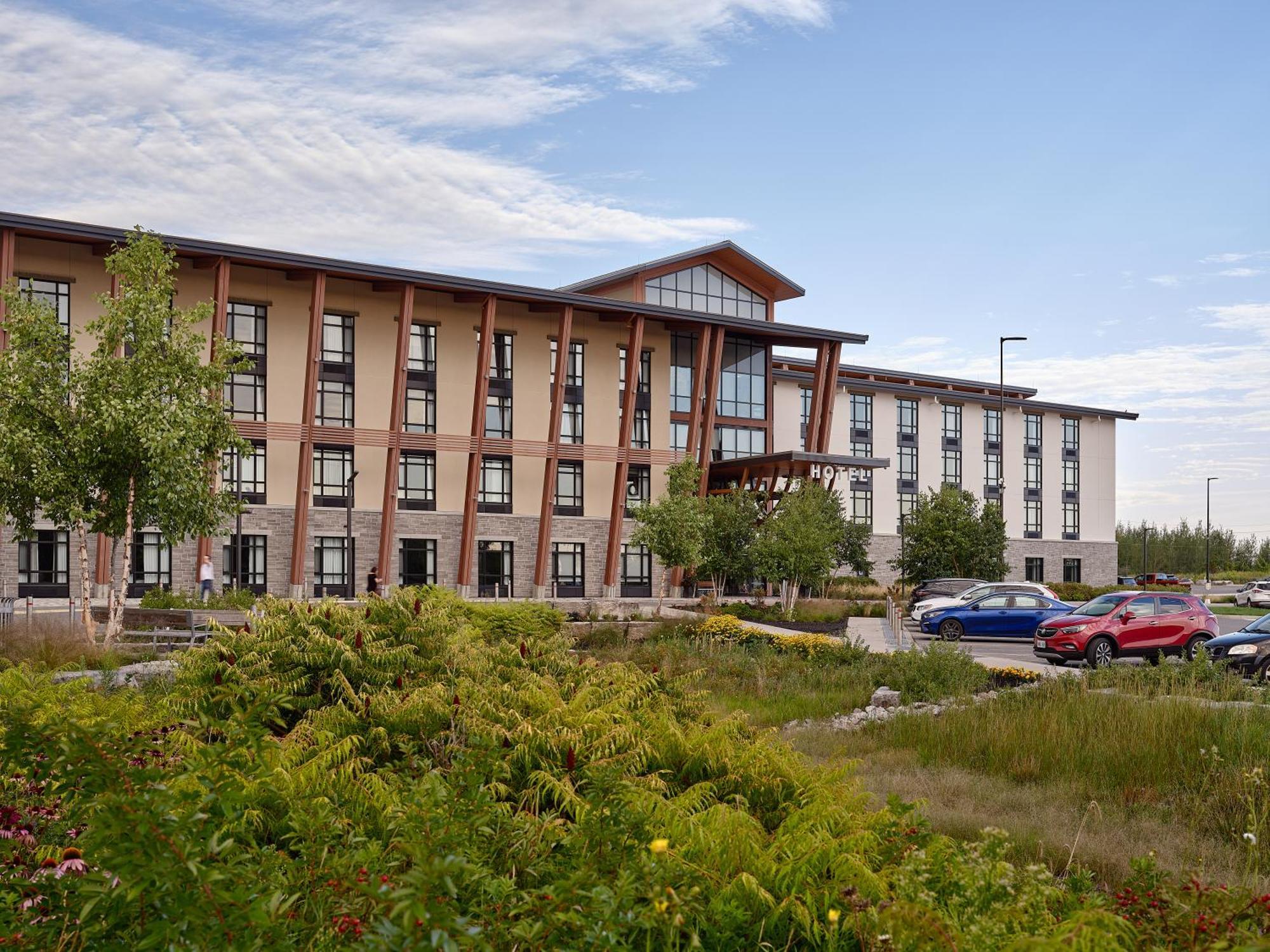 Great Blue Heron Hotel Порт Пери Екстериор снимка